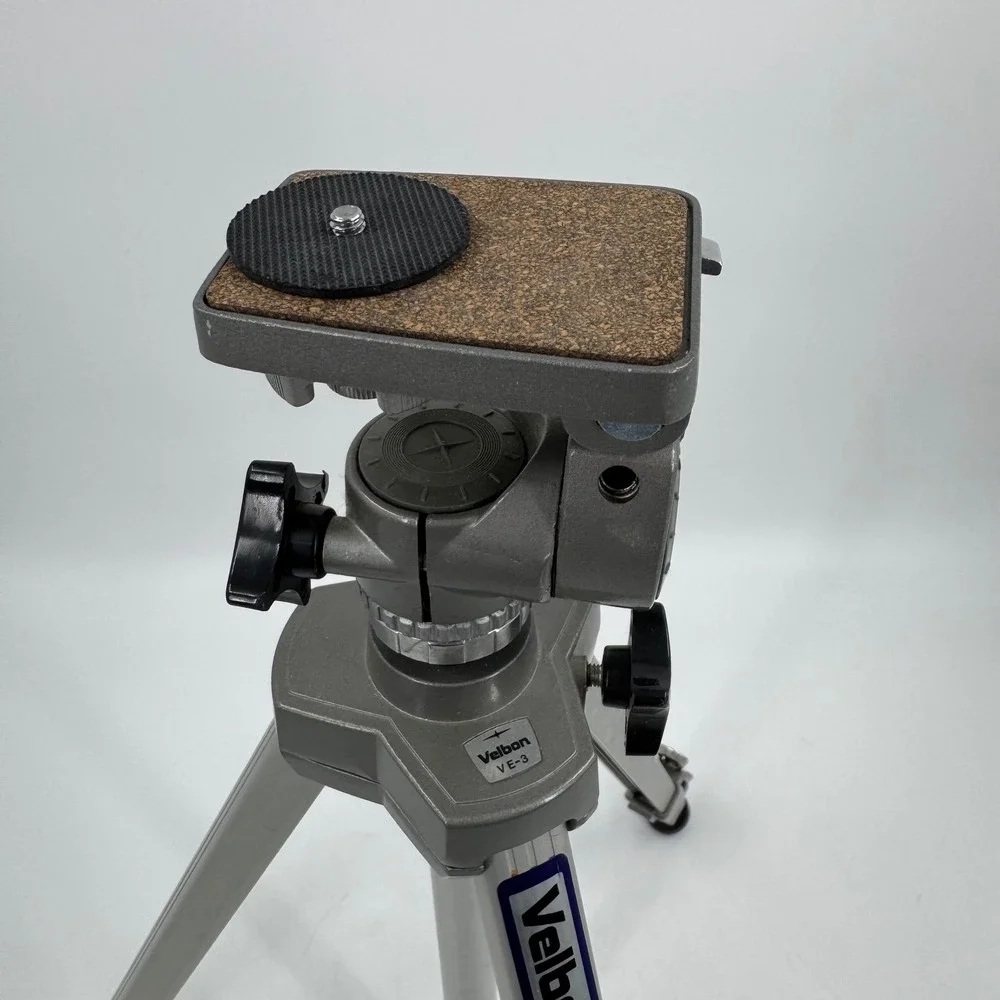Velbon VE-3 Tripod Lightweight Sturdy Channel Legs Single Action Lever‎ Lock